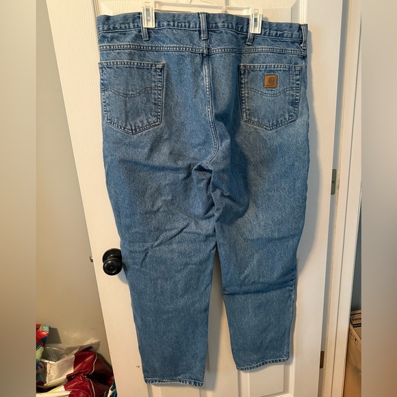 Men’s Carhartt Jeans Size 44x32 Relaxed Fit - Picture 4 of 6
